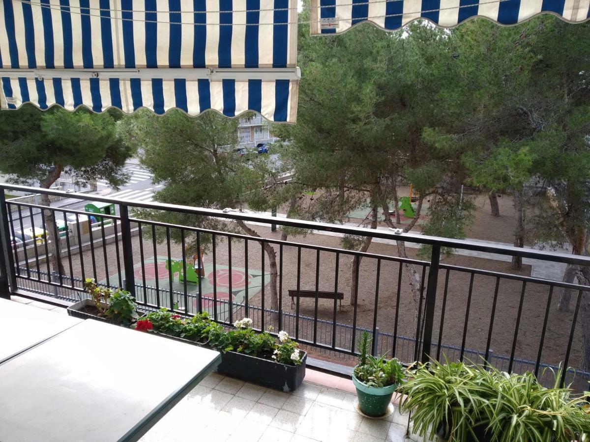Habitaciones Compartidas En Un Apartamento سالو المظهر الخارجي الصورة