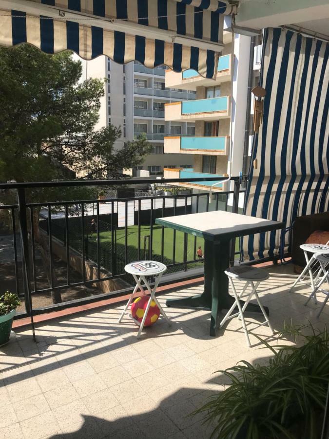 Habitaciones Compartidas En Un Apartamento سالو المظهر الخارجي الصورة